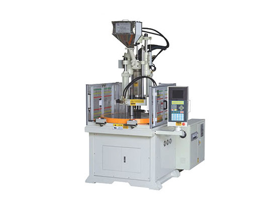 立式圓盤注塑機(jī)3